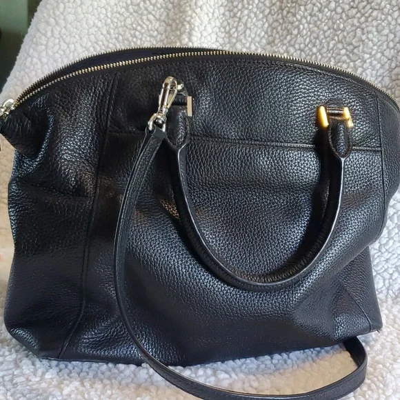 Michale Kors Black Leather Handbag - Picture 3 of 14